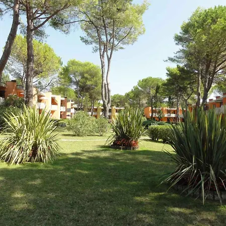 Apartment In Bibione 34326 * ביביונה