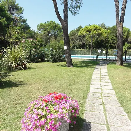 Apartment In Bibione 34326 *